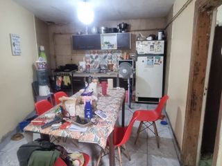 Foto 5 de Casa de 5 amb con cochera y local en Chilavert 1500, Nueva Pompeya
