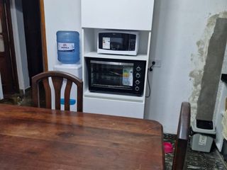 Foto 3 de CASA EN VENTA ZONA COMERCIAL (MENDOZA AL 1200)