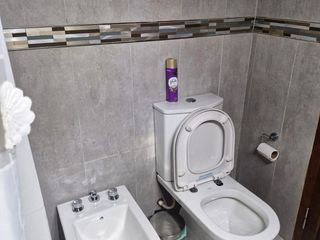 Foto 4 de CASA EN VENTA ZONA COMERCIAL (MENDOZA AL 1200)