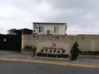 Foto 13 de Se vende Casa en Metrópolis 2F, Karig