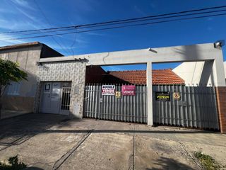 Foto 1 de Casa en venta de 3 dormitorios c/ cochera en San Martín