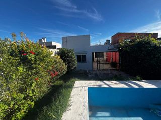 Foto 20 de Casa en venta de 3 dormitorios c/ cochera en San Martín