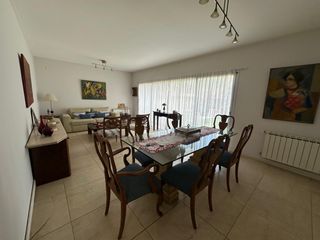 Foto 3 de Venta Duplex Tres Cerritos - Zona Sporting