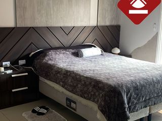 Foto 7 de SE VENDE CASA FRENTE AL LAGO INTERNACIONAL!