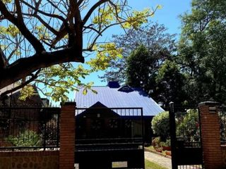 Foto 1 de ATRACTIVO CHALET EN AV. LAS HERAS C/ AV. LOPEZ Y PLANES. POSADAS, MISIONES. VENTA