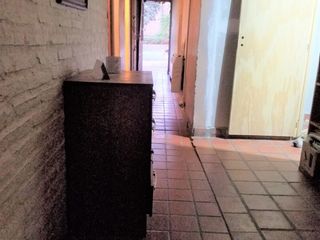 Foto 8 de CASA CON TERRENO - CASEROS AL 2200 (ZONA COLEGIO ESTRADA)