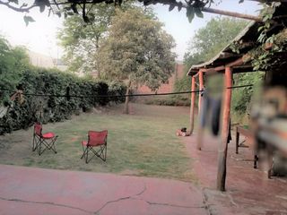 Foto 4 de CASA CON TERRENO - CASEROS AL 2200 (ZONA COLEGIO ESTRADA)