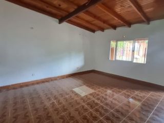 Foto 3 de Dos Lotes Con Casa