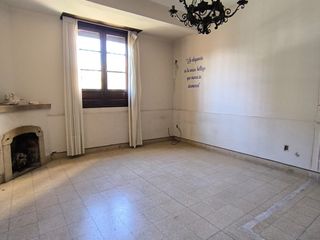 Foto 2 de CASA EN VENTA CASEROS Y GRAL PAZ