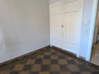Foto 12 de CASA EN VENTA CASEROS Y GRAL PAZ