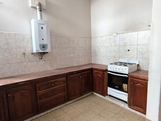 Foto 7 de CASA EN VENTA CASEROS Y GRAL PAZ