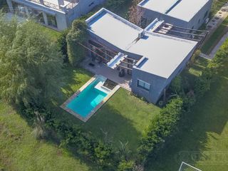 Foto 2 de Casa en venta en el Barrio Vistas, Puertos / Escobar