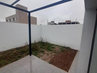 Foto 21 de Duplex en Alquiler de 2 dormitorios en Quebradas de Manantiales