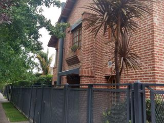 Foto 2 de Casa en Venta 3 dormitorios Barrio Frank, Gral Roca