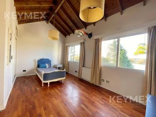 Foto 30 de Casa en  ALQUILER ANUAL  A LA LAGUNA BARRIO ALTAMIRA
