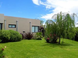 Foto 51 de CASA EN VENTA EN BARRIO ¨SOLARES DEL VALLE¨