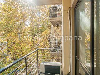 Foto 13 de Monoambiente en Venta. Balcón al frente. Villa Urquiza