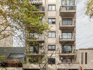Foto 18 de Monoambiente en Venta. Balcón al frente. Villa Urquiza