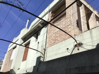Foto 1 de Venta PH en Villa Lugano 4 Ambientes. Sin Expensas, Apto Crédito