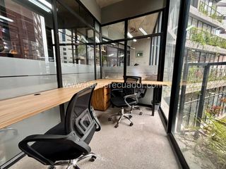 Foto 11 de Oficinas en arriendo en La Carolina – Espacios amplios, modernos y con salas de reuniones