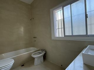 Foto 34 de Impresionante casa en venta - ¡Lista para crédito! en Lobos
