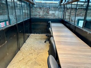 Foto 10 de Oficinas vintage en arriendo – Luz natural, espacios colaborativos y salas para reuniones