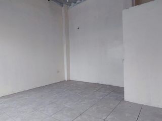 Foto 3 de Local Comercial en  Alquiler 4 de Noviembre y calle 8ava GraC.