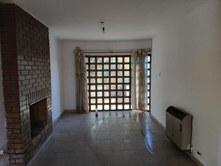 Foto 2 de Departamento en alquiler en La Plata 9 esq 519 Dacal Bienes Raices