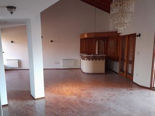 Foto 4 de Casa en  alquiler tres dormitorios Urca