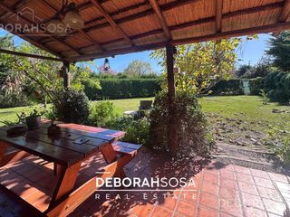 Foto 1 de Casa en Venta 4 ambientes APTO CRÉDITO Barrio Roble Joven