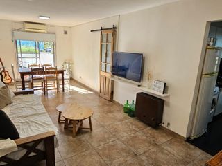 Foto 1 de VENTA DEPARTAMENTO PLANTA BAJA BARRIO ISABEL LA CATOLICA, CIUDAD EVITA, LA MATANZA.