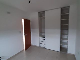 Foto 3 de Departamento en La Plata
