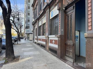 Foto 5 de Venta edificio doble frente con salida a dos calles en Almagro