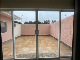 Foto 8 de Conocoto, Casa en Renta, Dean Bajo 220m2, 3 Habitaciones