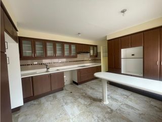 Foto 2 de Conocoto, Casa en Renta, Dean Bajo 220m2, 3 Habitaciones