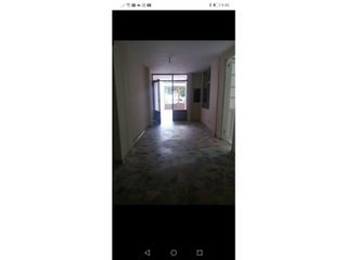 Foto 10 de SE ARRIENDA CASA PARA USO COMERCIAL, DOS NIVELES, AREAS 190 MTS