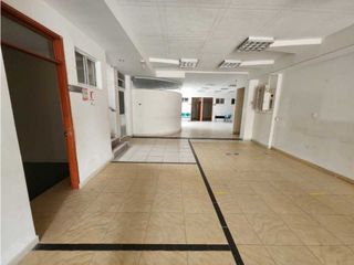 Foto 17 de SE ARRIENDA CASA COMERCIAL, AREA 620 MT, EXCELENTE SECTOR.