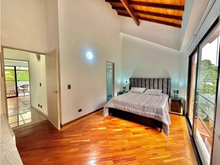 Foto 9 de Casa en Arriendo Amoblado Frente al Mall Amsterdam
