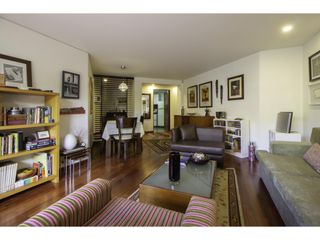Foto 4 de Apartamento en arriendo en Rosales con terraza de 120 m2