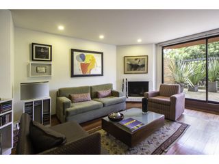 Foto 9 de Apartamento en arriendo en Rosales con terraza de 120 m2