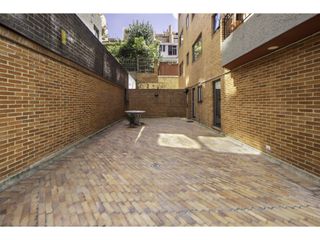 Foto 19 de Apartamento en arriendo en Rosales con terraza de 120 m2