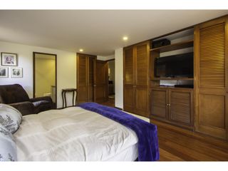 Foto 14 de Apartamento en arriendo en Rosales con terraza de 120 m2