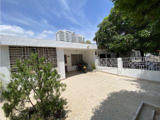 Foto 2 de SE VENDE AMPLIA CASA EN SECTOR PORVENIR, SANTA MARTA