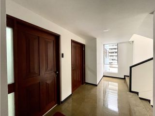Foto 10 de OFICINA AMPLIA EN VENTA EN LAS LOMAS MEDELLN