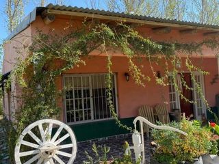 Foto 2 de Finca con casa en Calle L, Carmensa - General Alvear