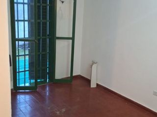 Foto 3 de BÂ°Kennedy!  Alquiler Excelente departamento 3 dormitorios. Amplio!
