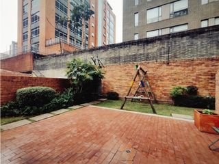 Foto 30 de Venta Apartamento El Nogal Bogota