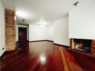 Foto 3 de Venta Apartamento El Nogal Bogota
