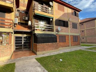 Foto 2 de Departamento en complejo de torres