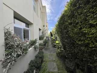 Foto 22 de Importante Casa a la Laguna - Barrio Privado Santa Barbara
